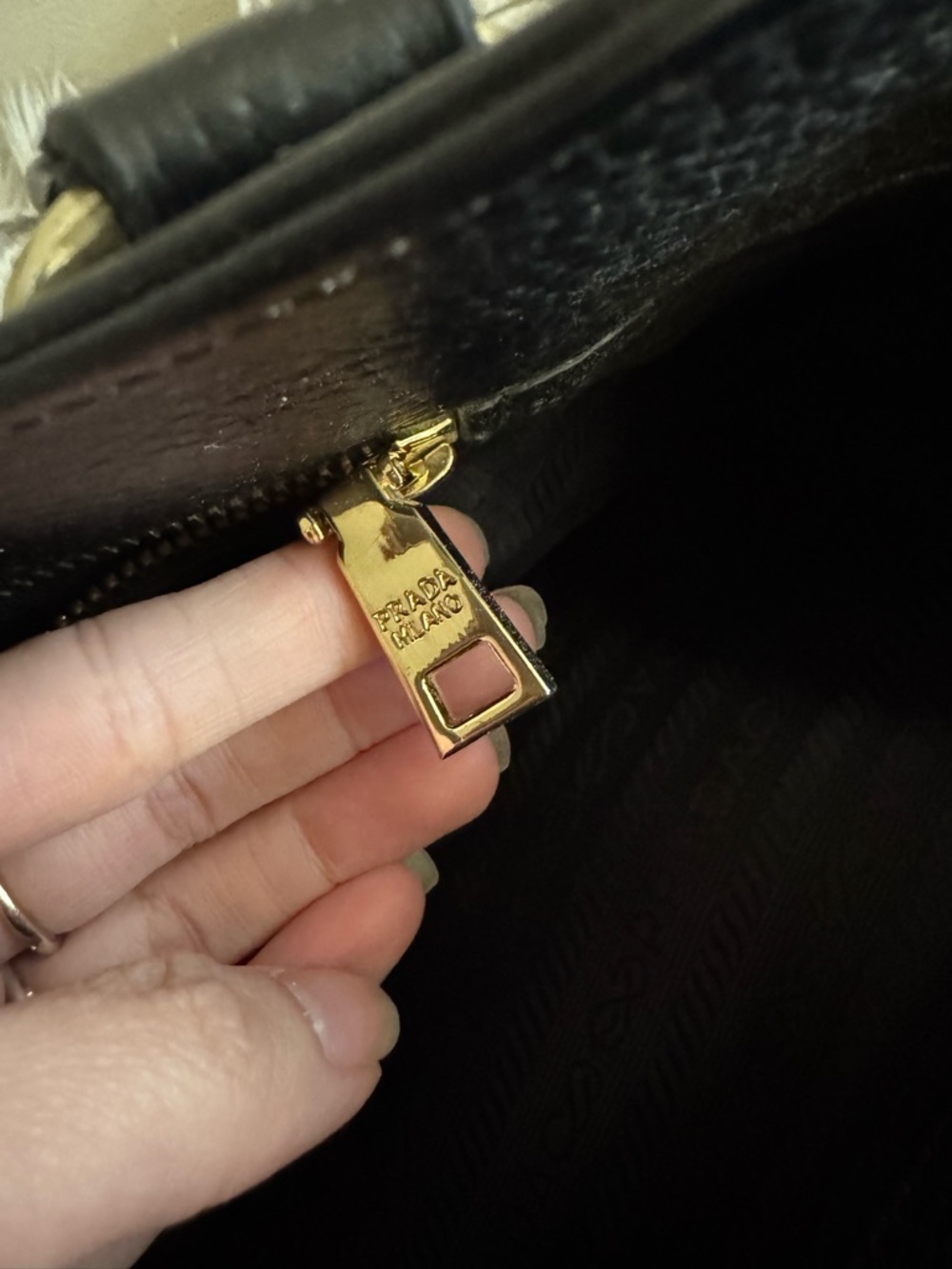 PRADA Black Leather bag - Picture 7 of 12